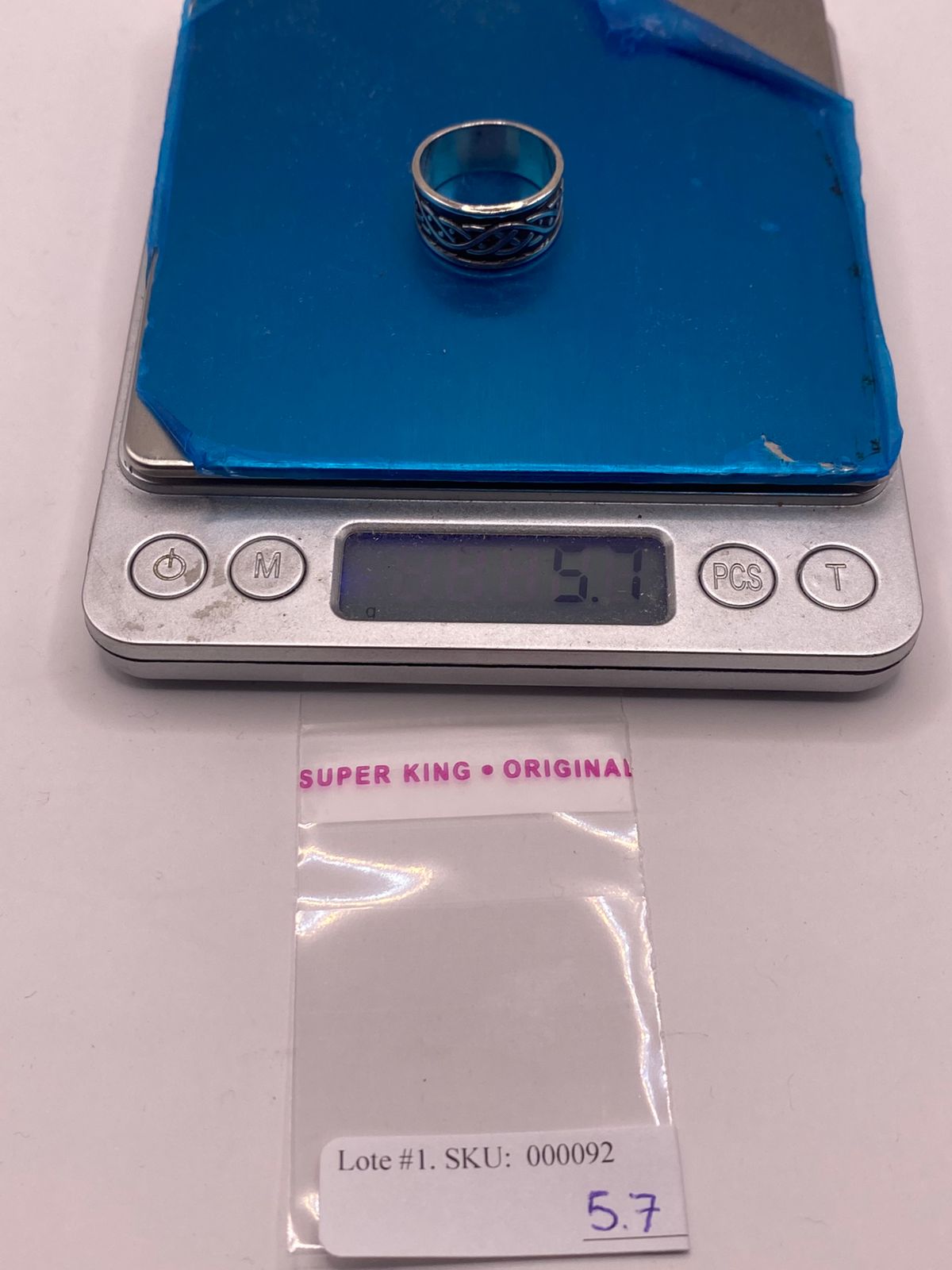 Anillo de Plata 925 Esterlina  con Trenzado Infinito