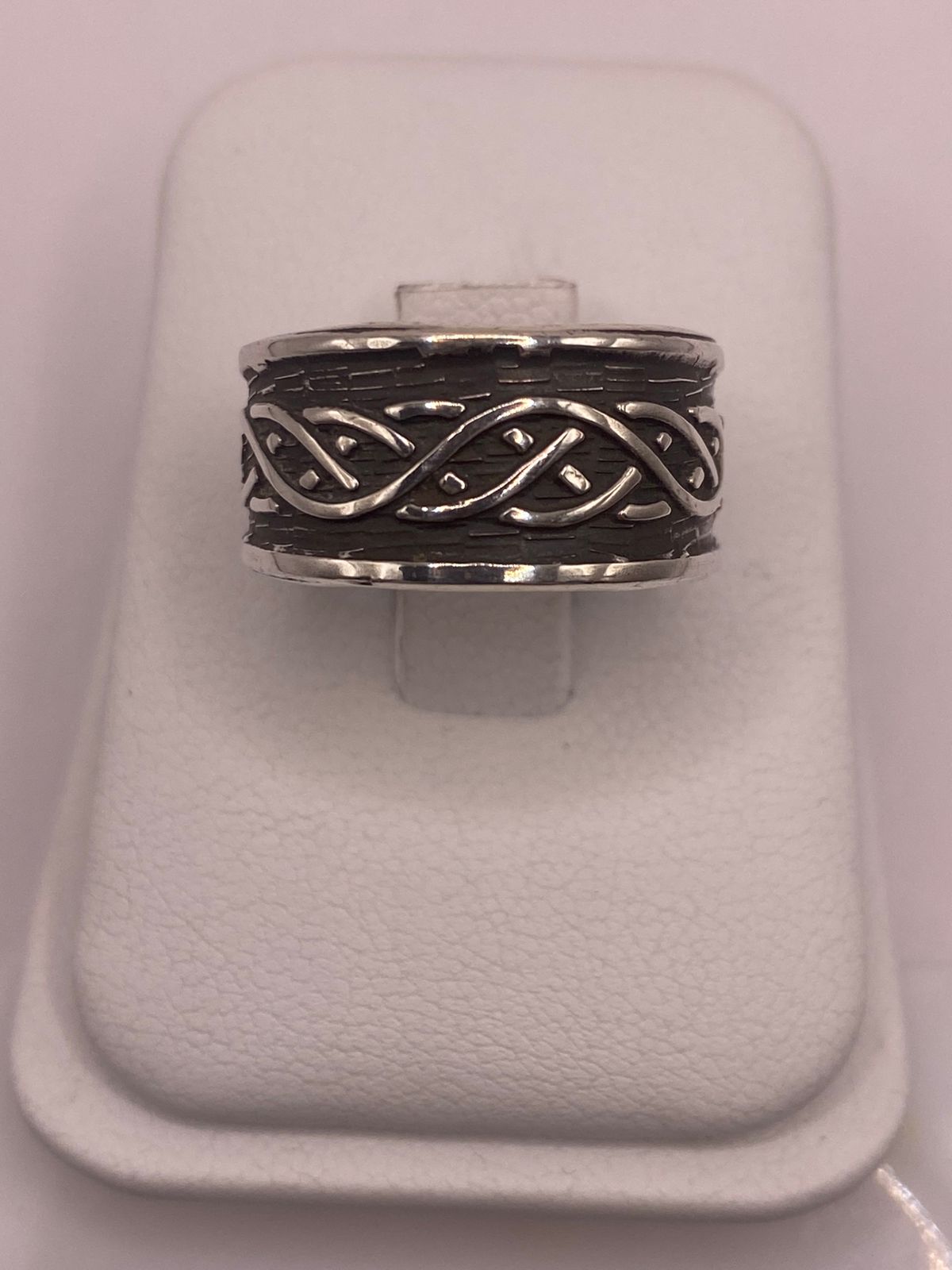 Anillo de Plata 925 Estilo Celta Trenzado con Acabado Oxidado