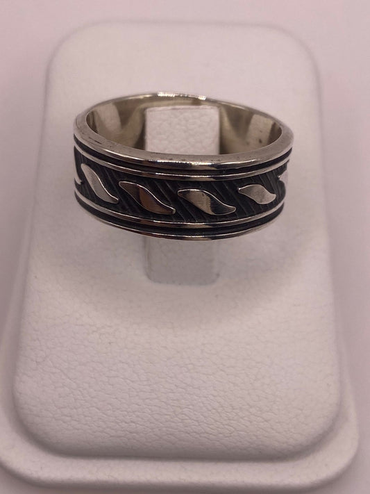 Anillo de Plata 925 con Diseño  Atemporal