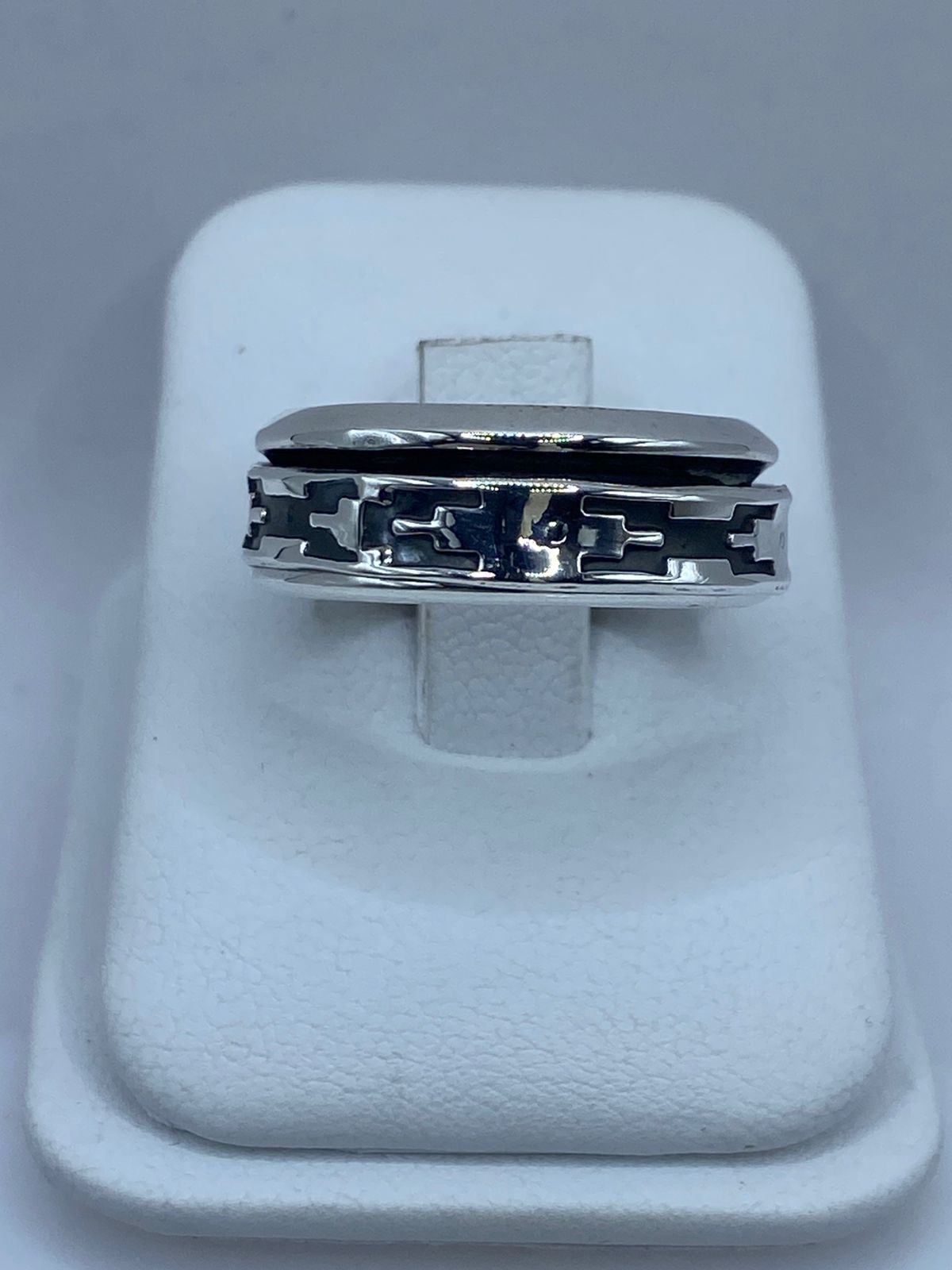 💍 Anillo de Plata 925 con Diseño Geométrico en Relieve