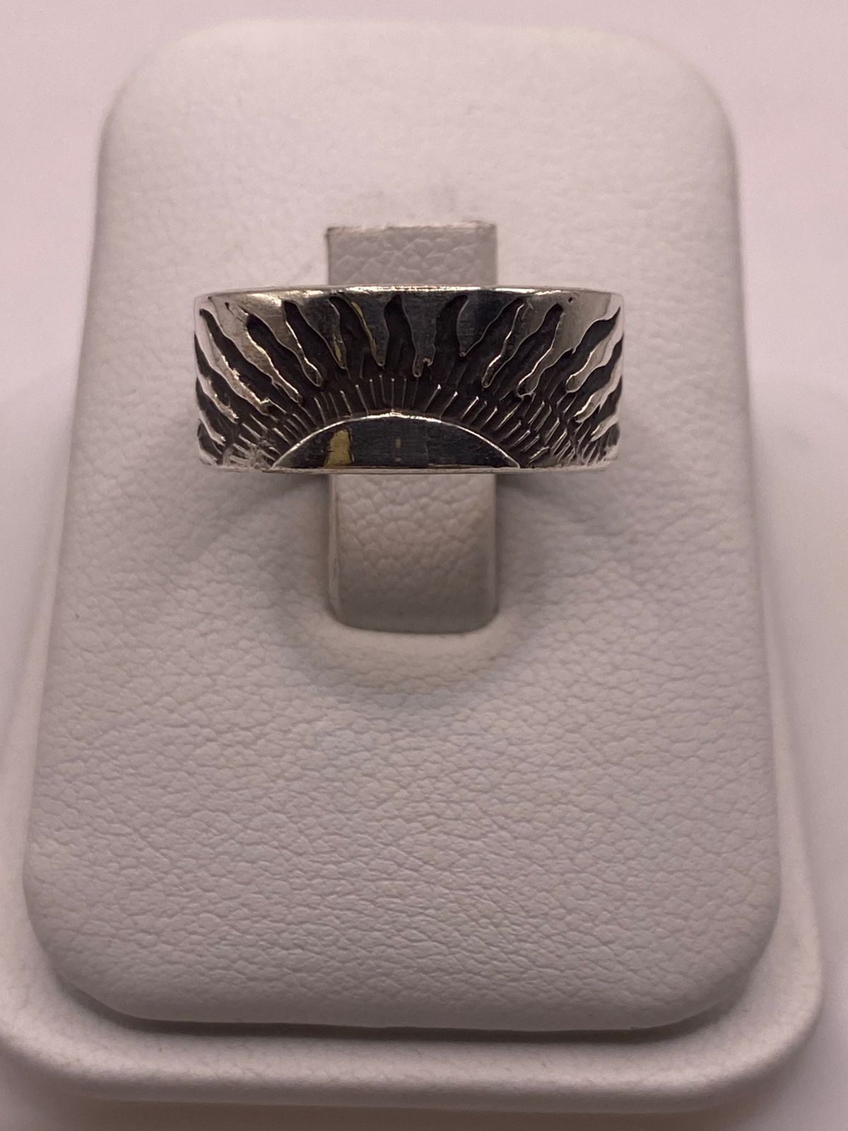 Anillo de Plata 925 con Grabado Artesanal de Espirales