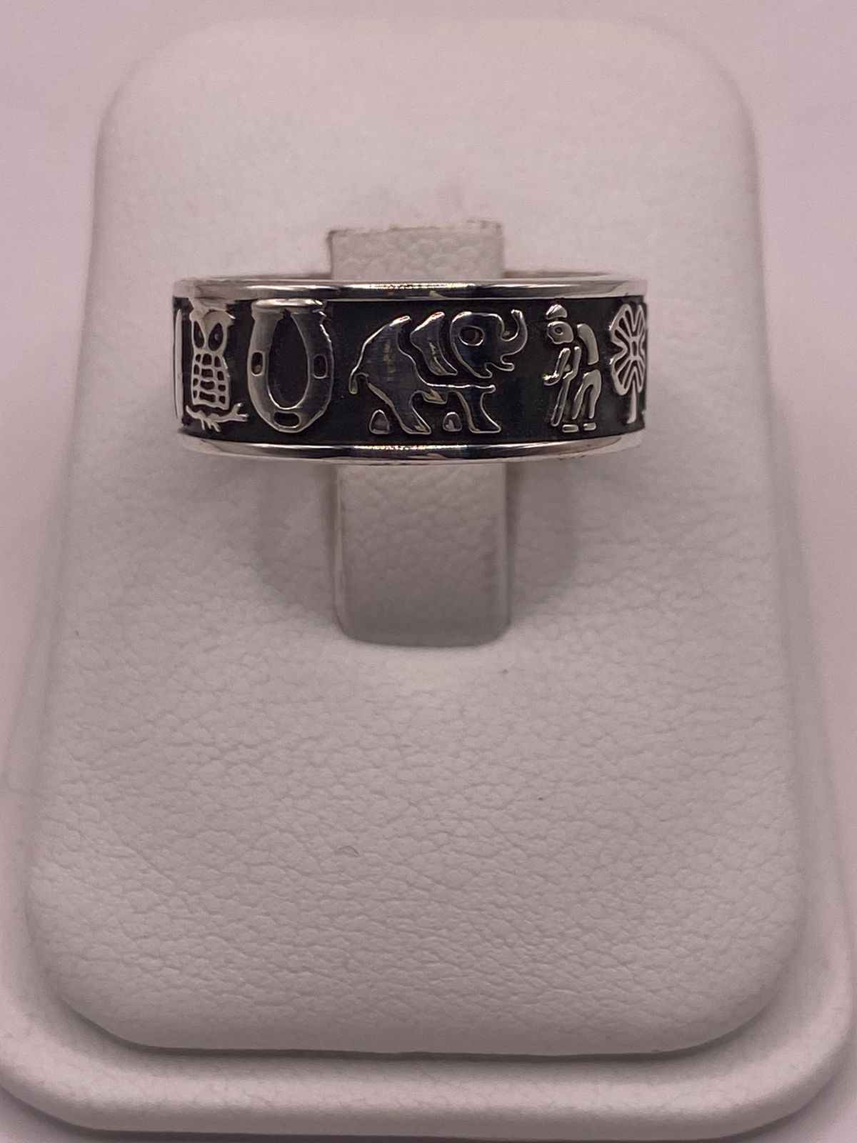 Anillo de la Suerte en Plata 925 con Símbolos