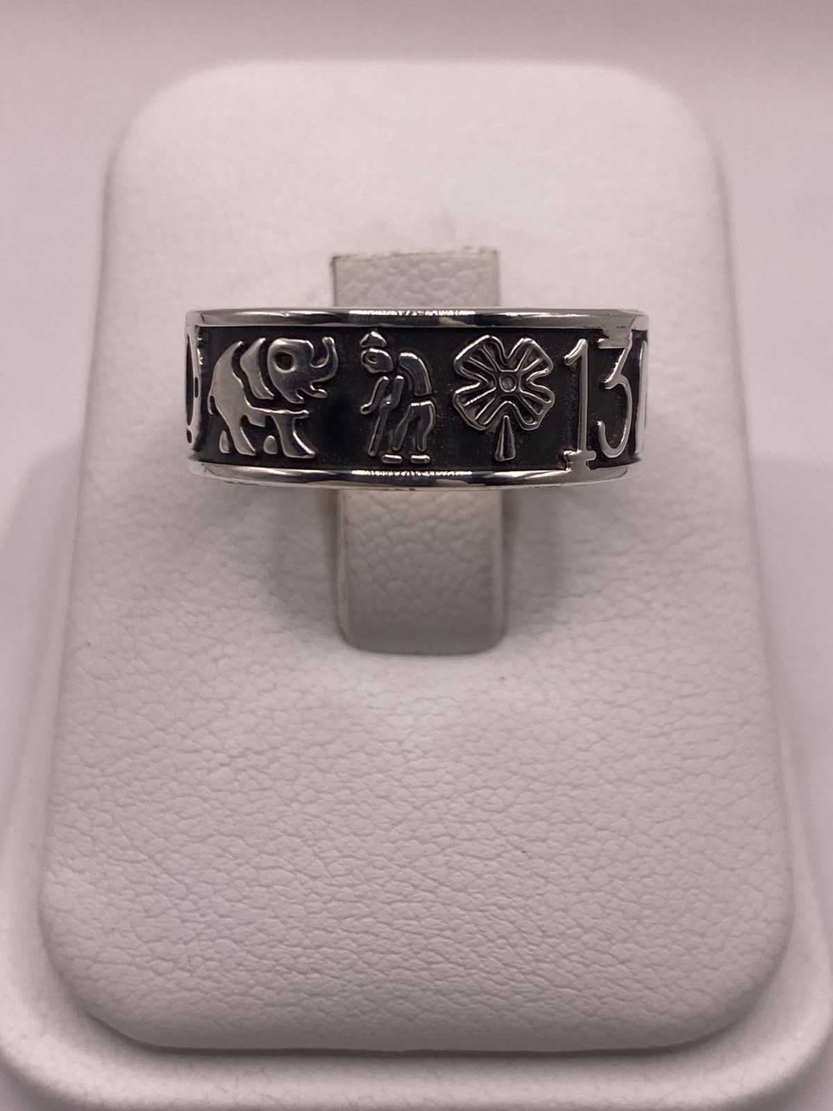 Anillo de la Suerte en Plata 925 con Símbolos