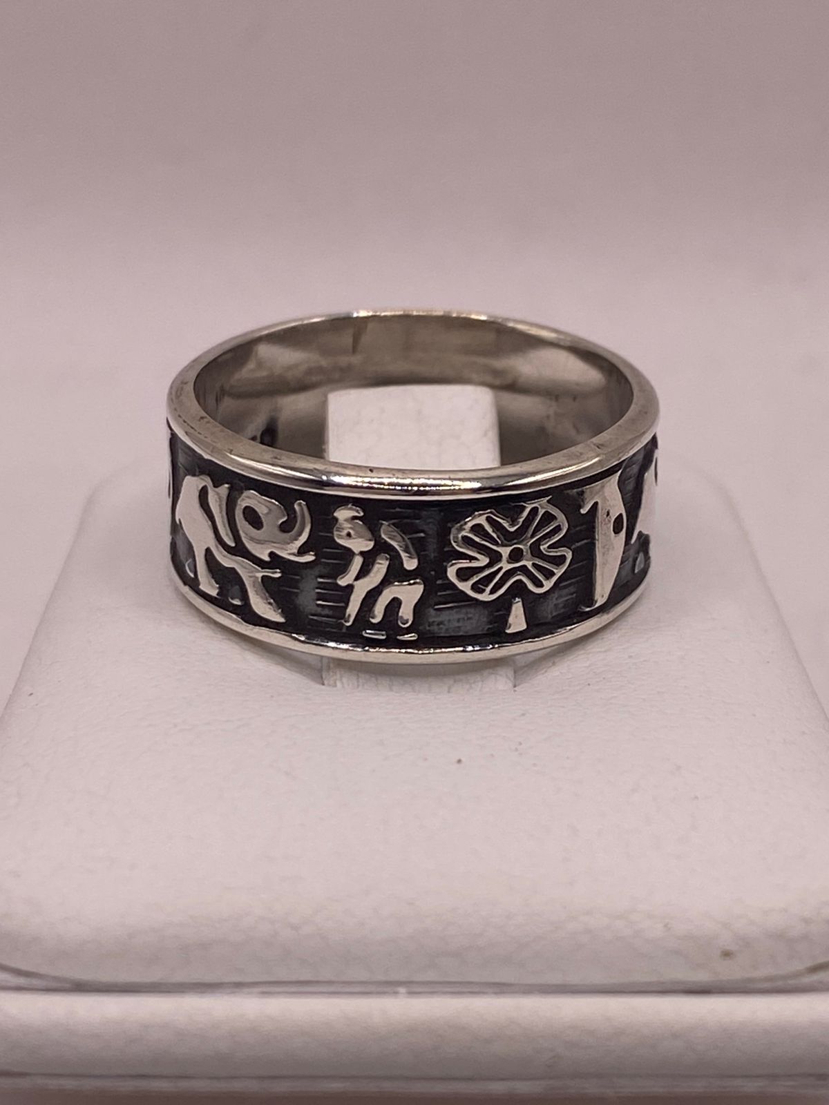 Anillo de la Suerte en Plata 925 con Símbolos