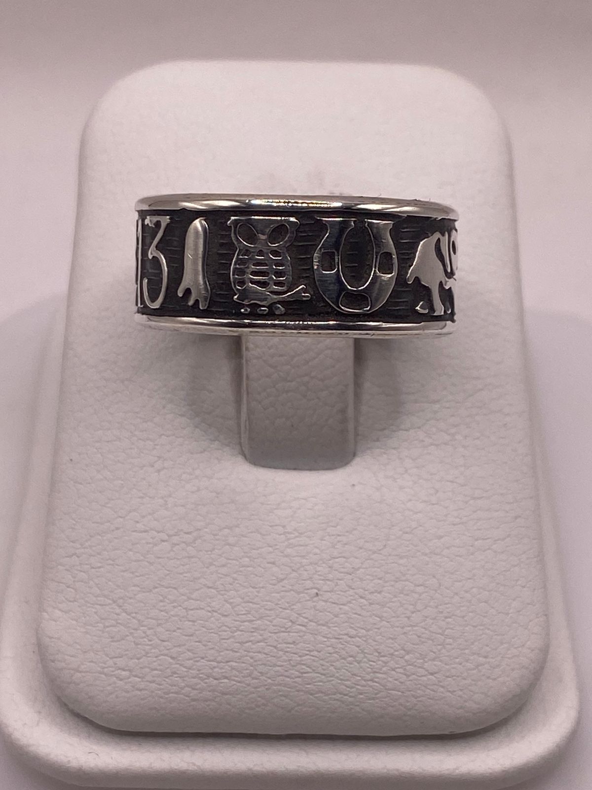 Anillo de la Suerte en Plata 925 con Símbolos