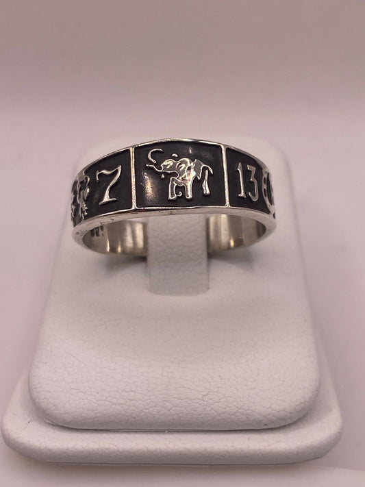 Anillo de Plata 925 con  Elefante y Números de la Suerte