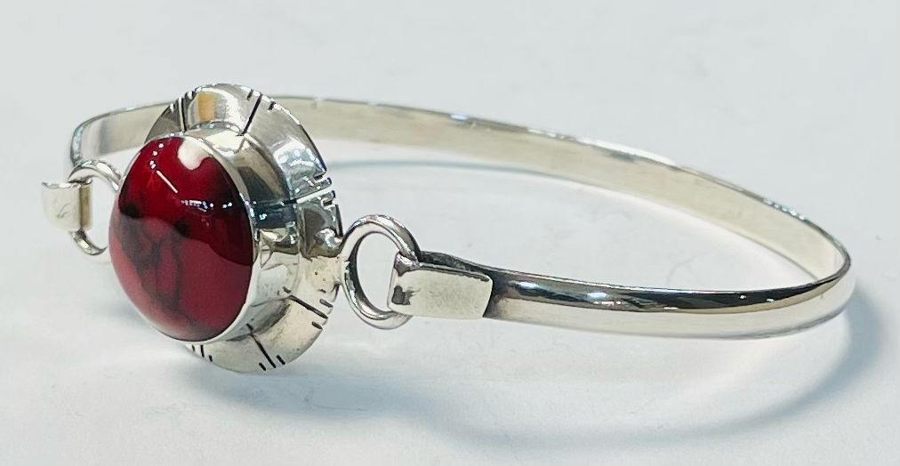 BRAZALETE CON CORAL EN PLATA LEY 925