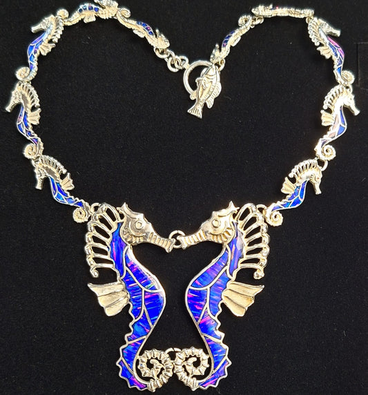COLLAR  CON INCRUSTACIONES DE ÓPALO EN PLATA LEY 950