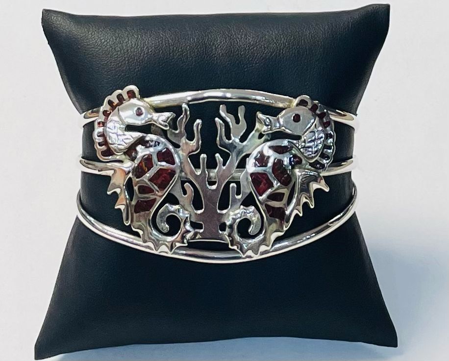 BRAZALETE CON OPALO EN PLATA LEY 925