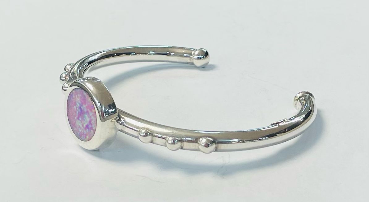 BRAZALETE CON OPALO EN PLATA LEY 925