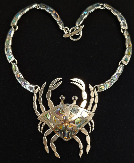 COLLAR CON INCRUSTACIONES DE ABULÓN EN PLATA LEY 925