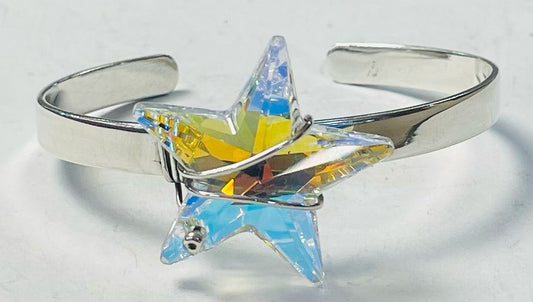 BRAZALE CON SWAROVSKI EN PLATA LEY 925