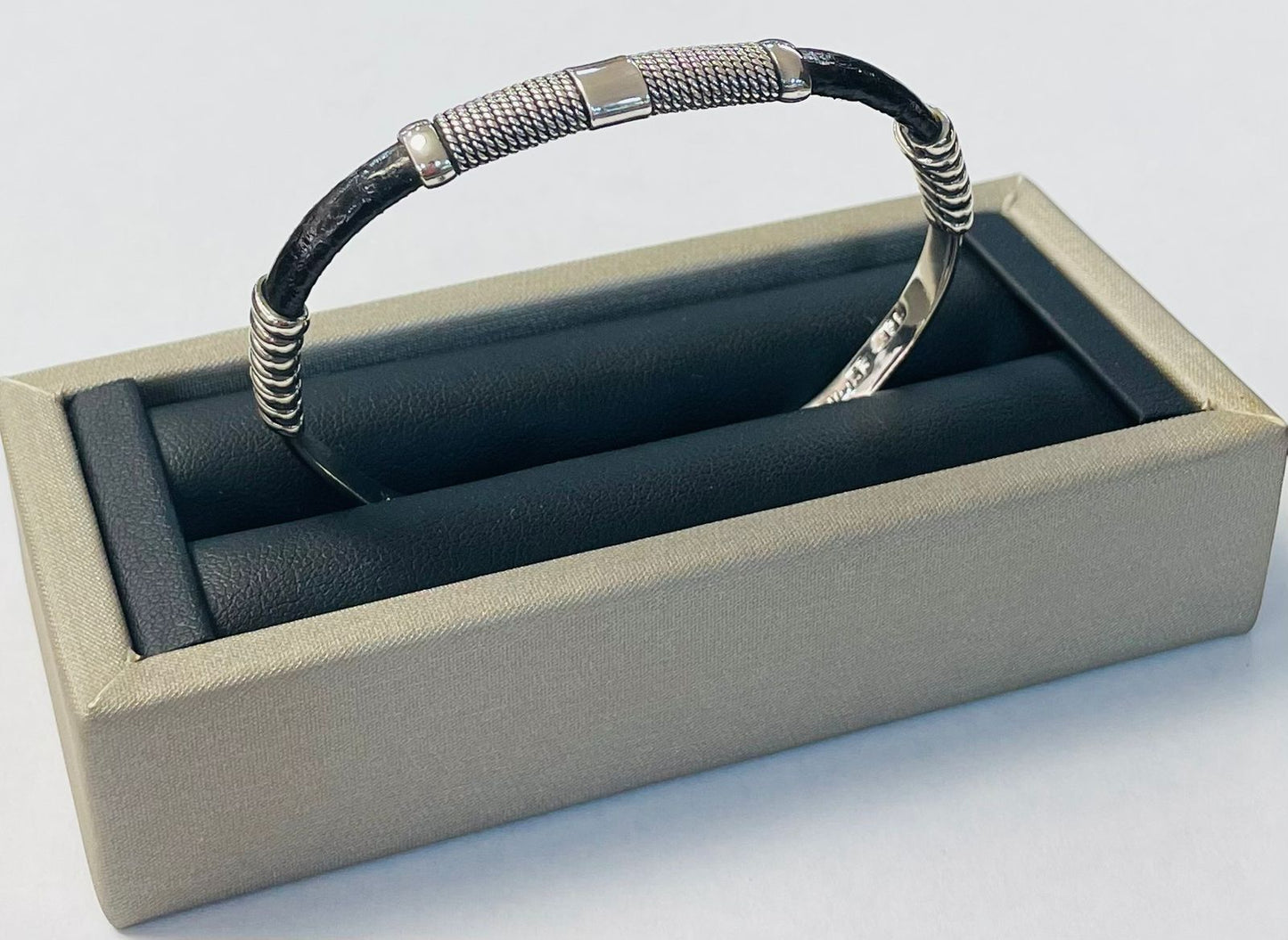 BRAZALETE EN PLATA LEY 925