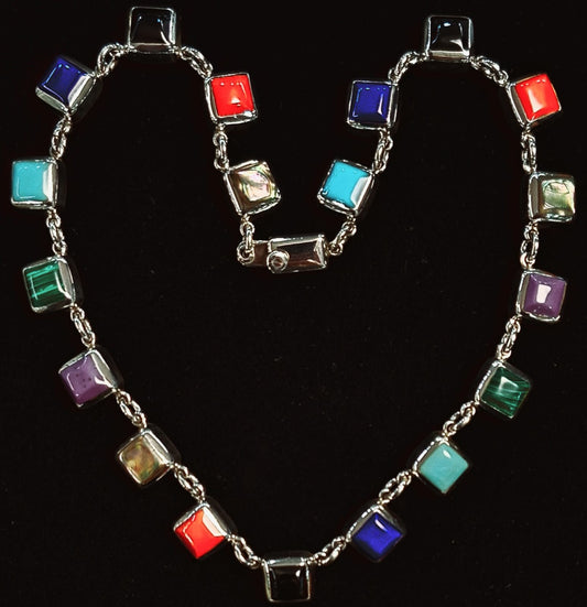 COLLAR CON INCRUSTACIONES DE DIFERENTES PIEDRAS EN PLATA CON PIEDRA EN PLATA LEY 925