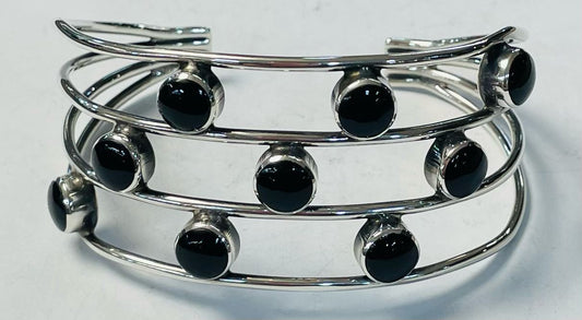 BRAZALATE CON OBSIDIANA EN PLATA LEY 925