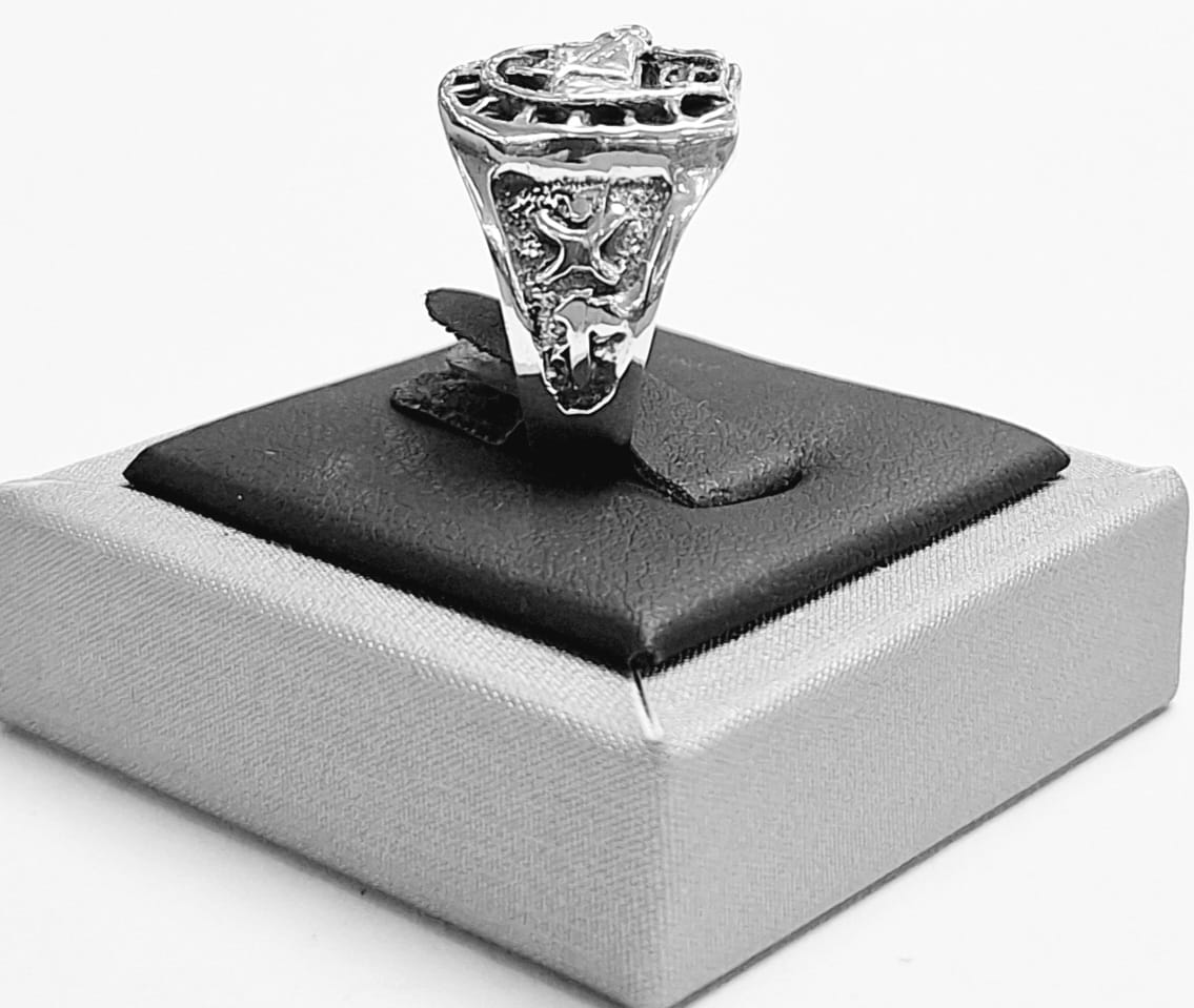 ANILLO DE HERRADURA  EN PLATA LEY 925